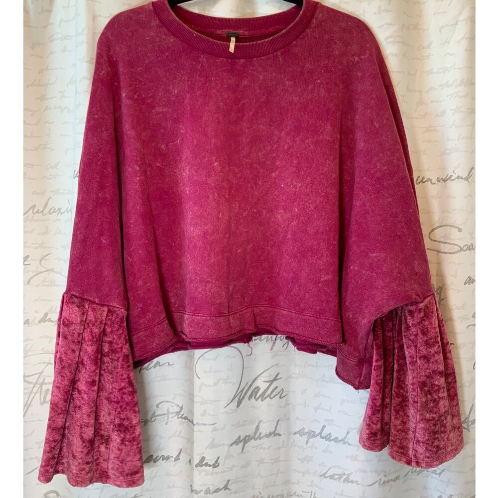 Free People Distressed Pink Velvet Bell Sleeve Sweatshirt Oversized Small - Picture 2 of 4